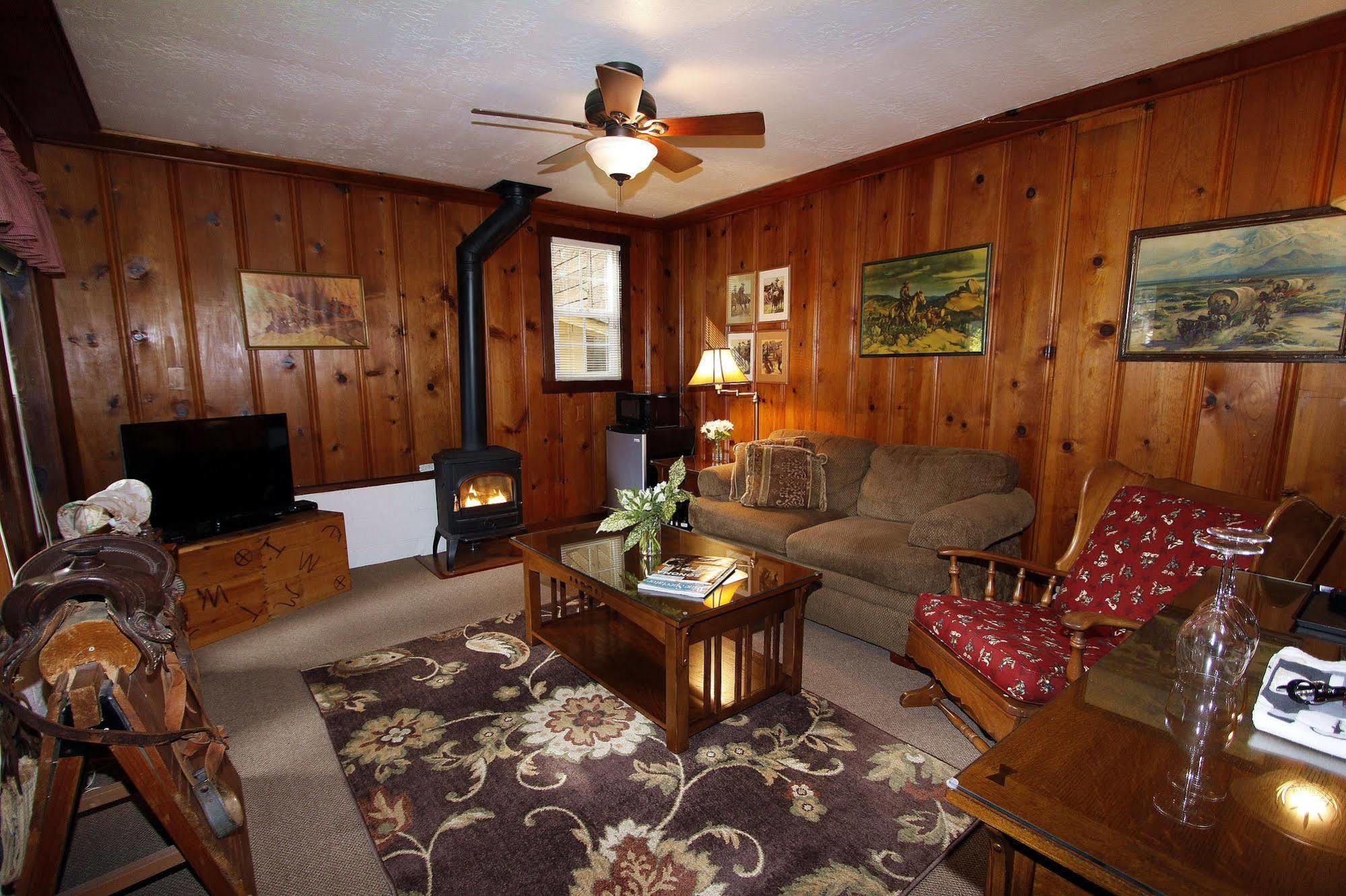 Fern Grove Cottages Guerneville Exteriör bild